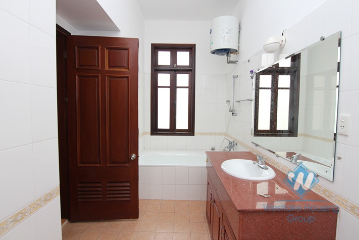 Spacious house for rent in Dang Thai Mai alley, Tay Ho, Hanoi
